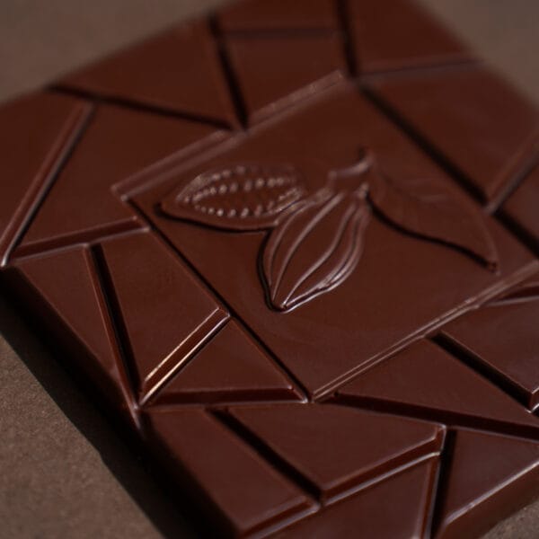 Dunkle Schokoladentafel
